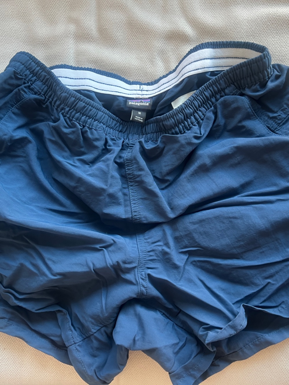 Patagonia baggies dark blue